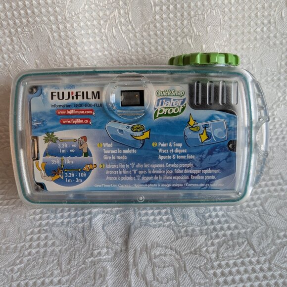 Disposable Camera Set One is Waterproof - Picture 3 of 10